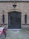 Grote entree met de inmiddels aangepaste deur.
<br/>
Corrie Groen- Pickhard, 2015-12-30